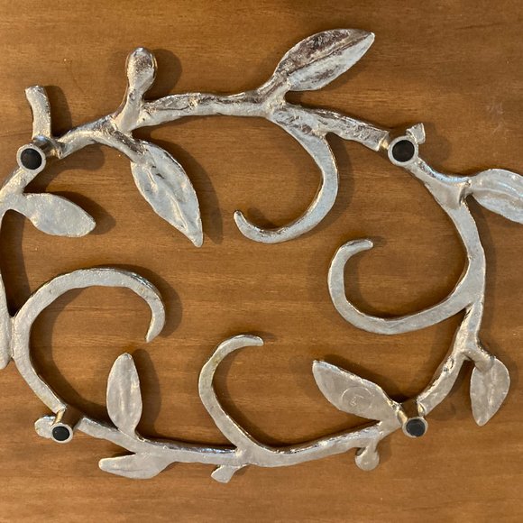 Michael Aram oval vine large Silver Trivet - Picture 2 of 7